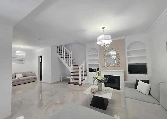 Terra Bianca Villa